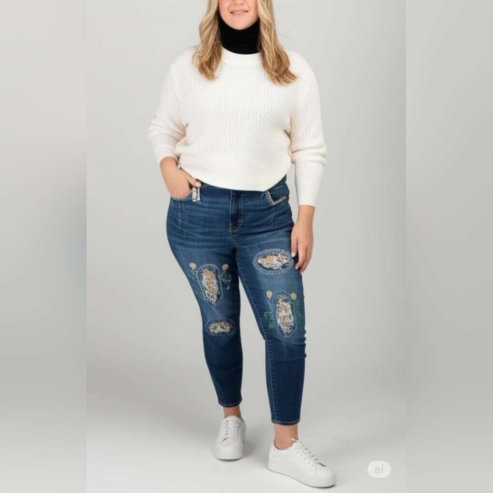 Upcycled Molly Made It curvy jeggings, floral print & embroidery blue jeans